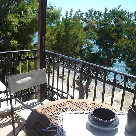 Stelios Seaside House Villa Лефокастро Екстериор снимка
